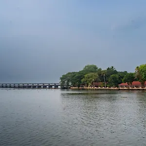*** Resort Ktdc Kumarakom Gateway India